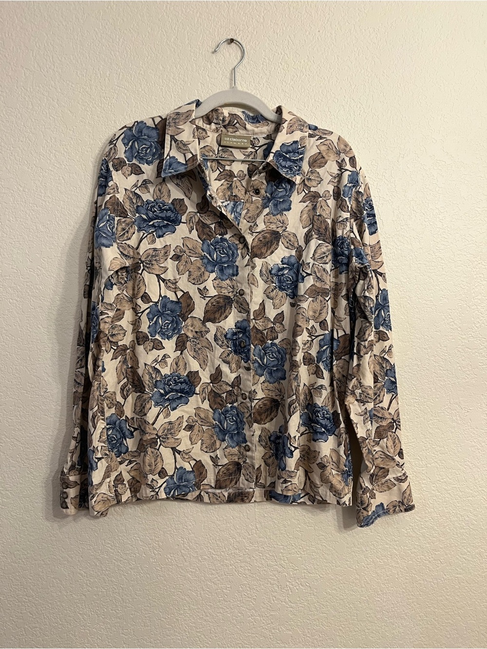 Liz Claiborne Cream Button-Down Shirt with Blue Floral Print